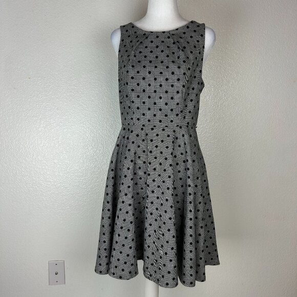 Elle Dress Womens Size 6 Fit And Flare Plaid Polka Dot Sleeveless Short - Picture 1 of 11